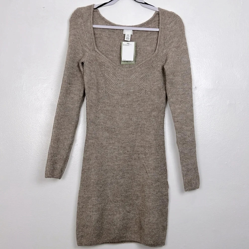 H&M New Women’s M Long Sleeve Stretchy Sweater Dress